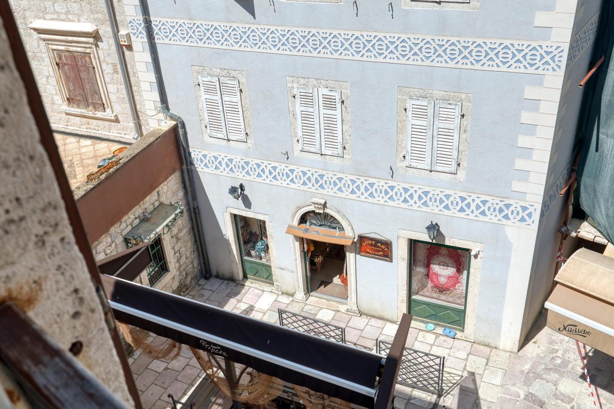 Hotel Rendez Vous Kotor Exterior foto